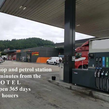 Boutique Bs16 Before Bern Parking Gratis Szálloda 2*