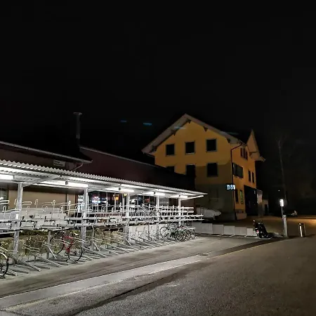 Boutique Bs16 Before Bern Parking Gratis فندق Schüpfen